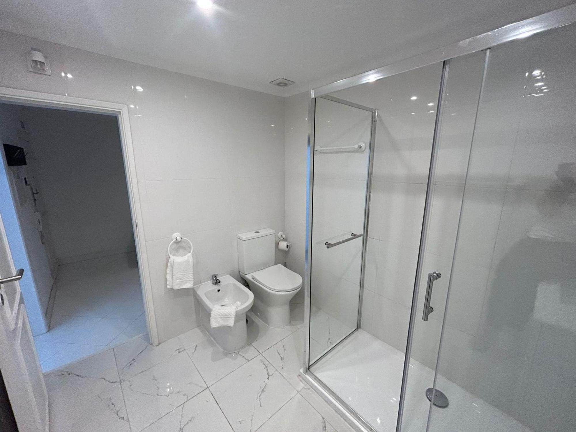 Typical Bica Apartment Lisbon Bagian luar foto